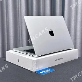 MacBook Pro 14 / M3 / 18GB RAM