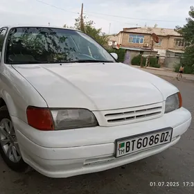 Toyota Tercel 1995