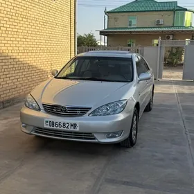 Toyota Camry 2003