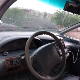 Toyota Previa 1992