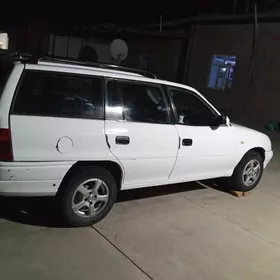Opel Astra 1995