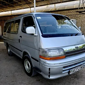 Toyota Hiace 1998