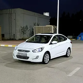 Hyundai Accent 2014