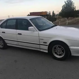 BMW 535 1990