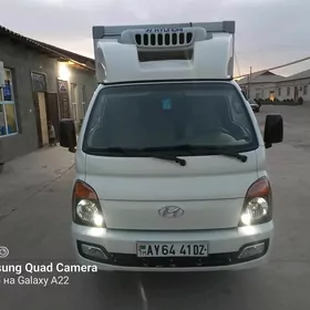 Hyundai H100 2012