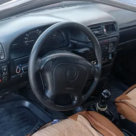 Opel Vectra 1996