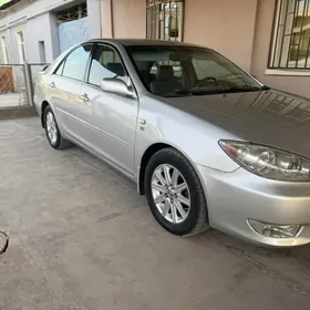 Toyota Camry 2004
