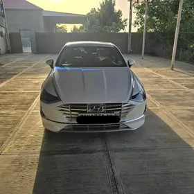 Hyundai Sonata 2020