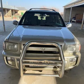 Nissan Pathfinder 1997