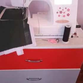 Janome ýaka maşyn