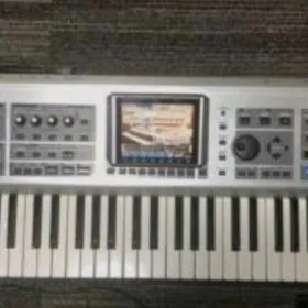 rolond fantom x6
