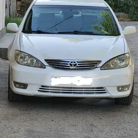 Toyota Camry 2005