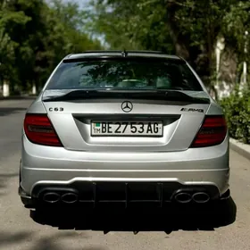 Mercedes-Benz C350 2012