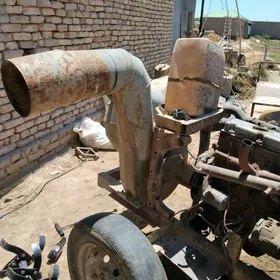 MTZ T-28 2005