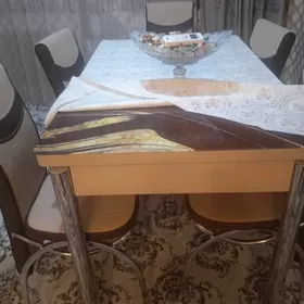 стол.стулья