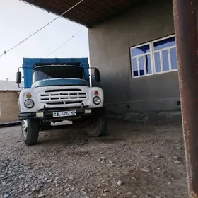 Zil 130 1985