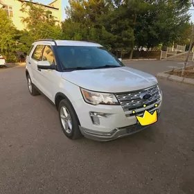 Ford Explorer 2018