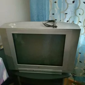 телевизор