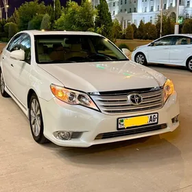Toyota Avalon 2012