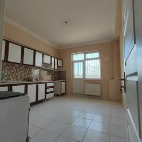 Satlyk jaý Mir8  3 komnat