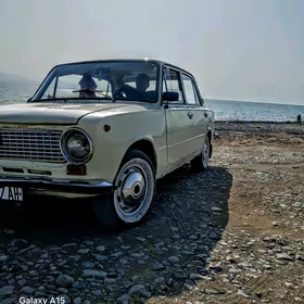 Lada 2104 1980