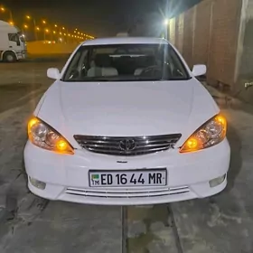 Toyota Camry 2003