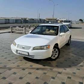 Toyota Camry 1998