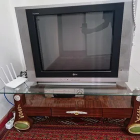 telewizor