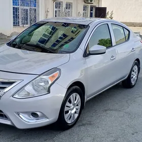 Nissan Versa 2017