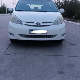 Toyota Sienna 2007