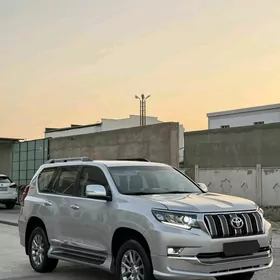 Toyota Land Cruiser Prado 2014