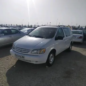Toyota Sienna 1998