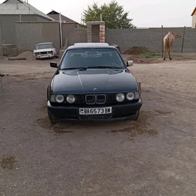 BMW 520 1990