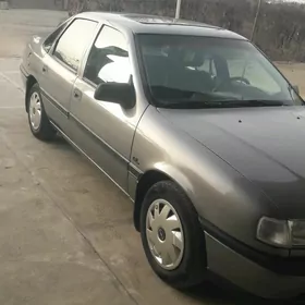 Opel Vectra 1990
