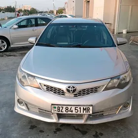 Toyota Carina 2012