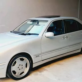 Mercedes-Benz E430 2002