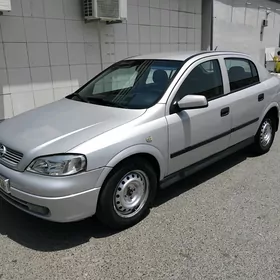 Opel Astra 2000