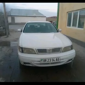 Infiniti QX30 1998