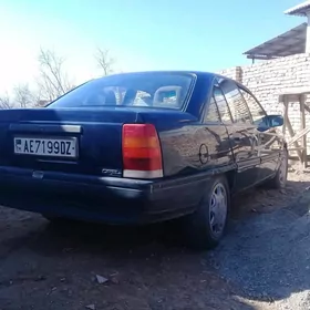 Opel Omega 1990