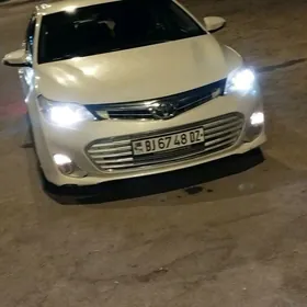 Toyota Avalon 2013