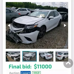 Toyota Camry 2018