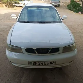 Daewoo Nubira 1999