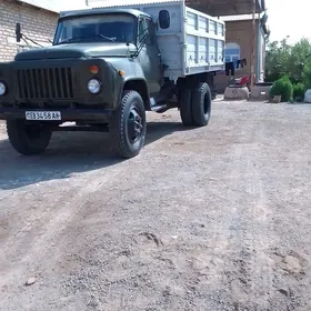 Gaz 53 1983