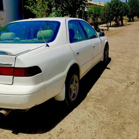 Toyota Camry 1997