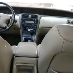 Toyota Avalon 2003