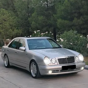 Mercedes-Benz E500 1998