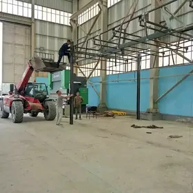 Сварщик ищет работу.
