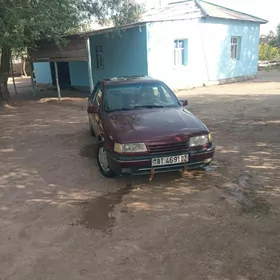 Opel Vectra 1992