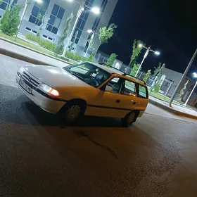 Opel Astra 1993