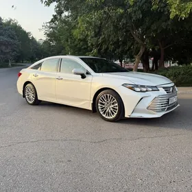Toyota Avalon 2019